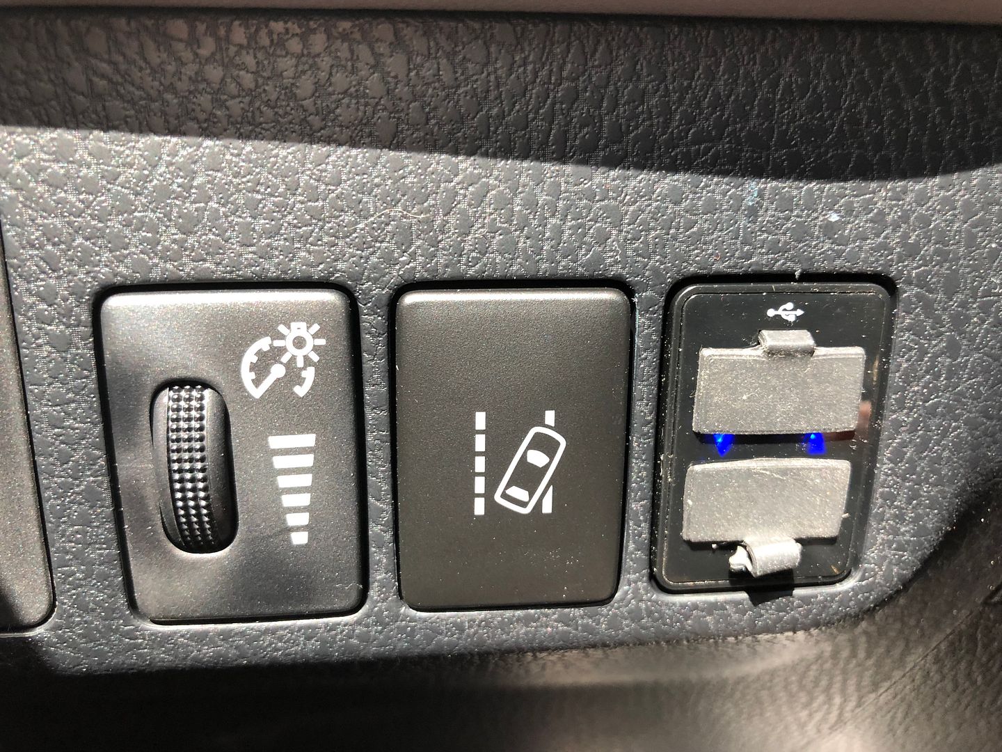 Additional USB Ports Installed Toyota RAV4 Forums